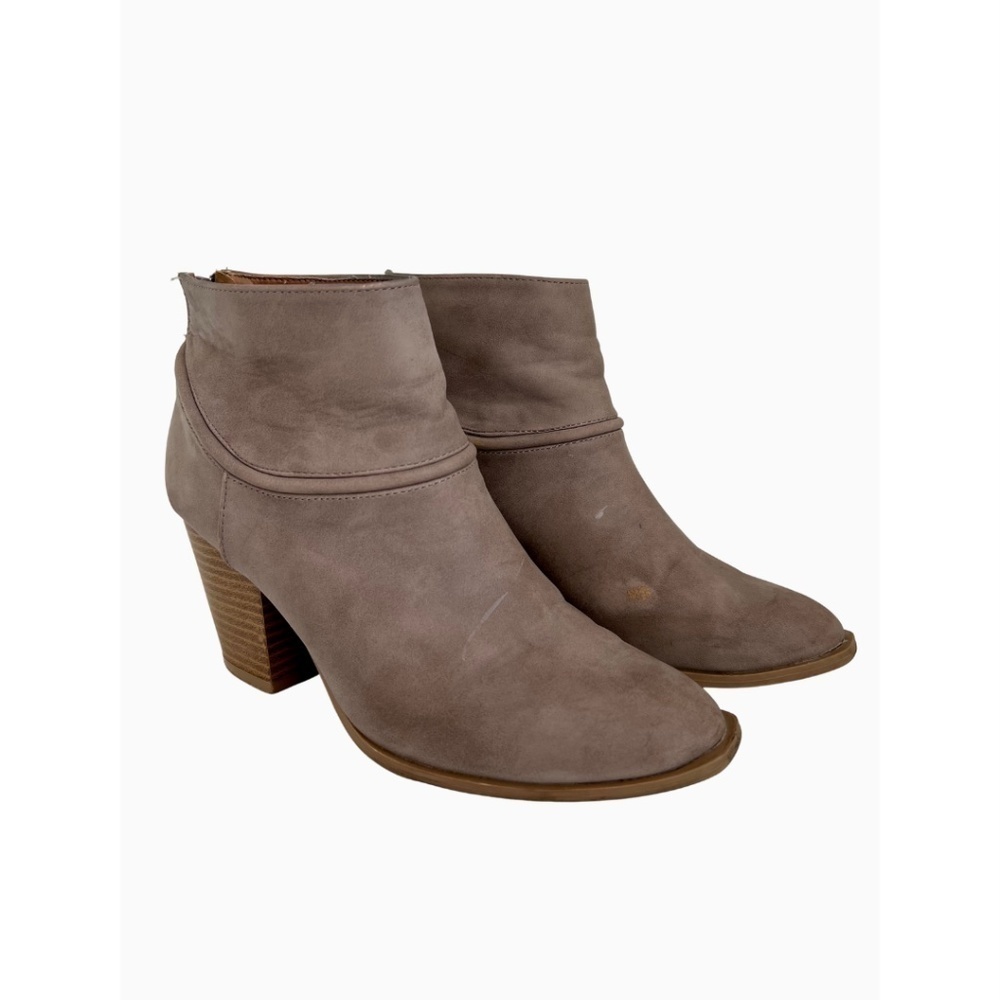 Francesca's Cupid Faux Leather Mauve Booties Block Heels Ankle Boots‎ - 6